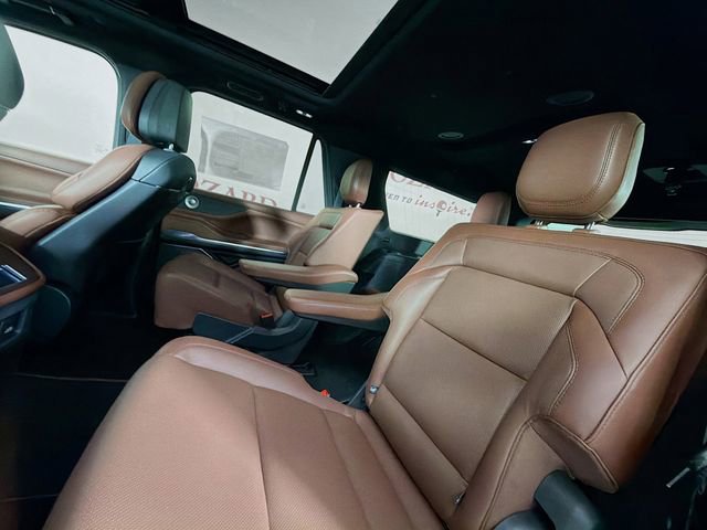 New 2026 Lincoln Navigator L Reserve AWD/4WD image 27