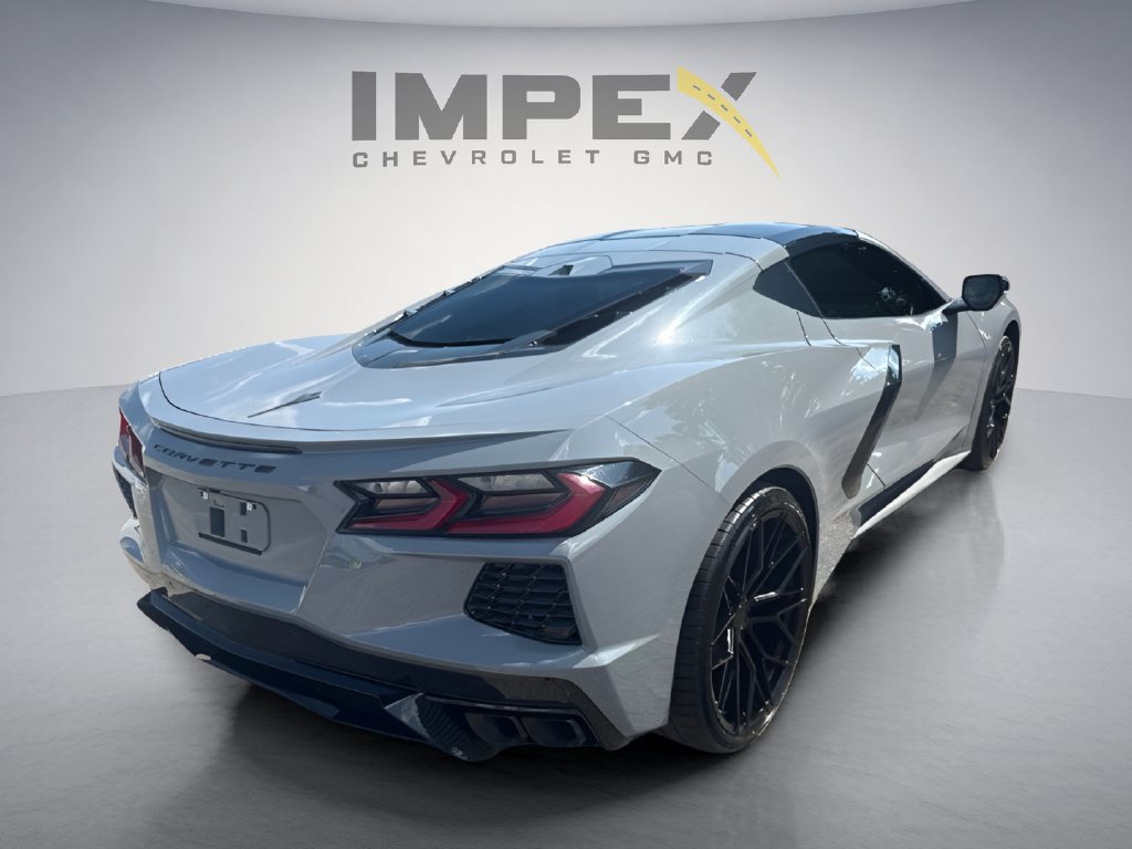 Used 2024 Chevrolet Corvette Stingray Preferred Cpe RWD image 8