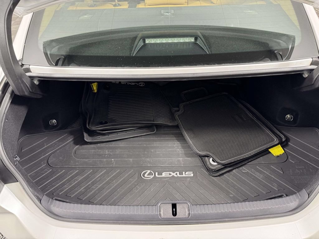 Used 2024 Lexus ES 350 w/ Premium Package FWD image 14