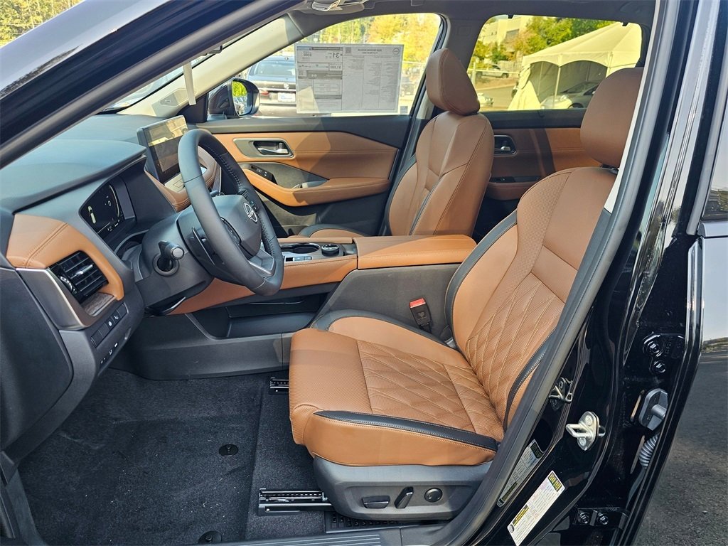 New 2026 Nissan Rogue Platinum image 20