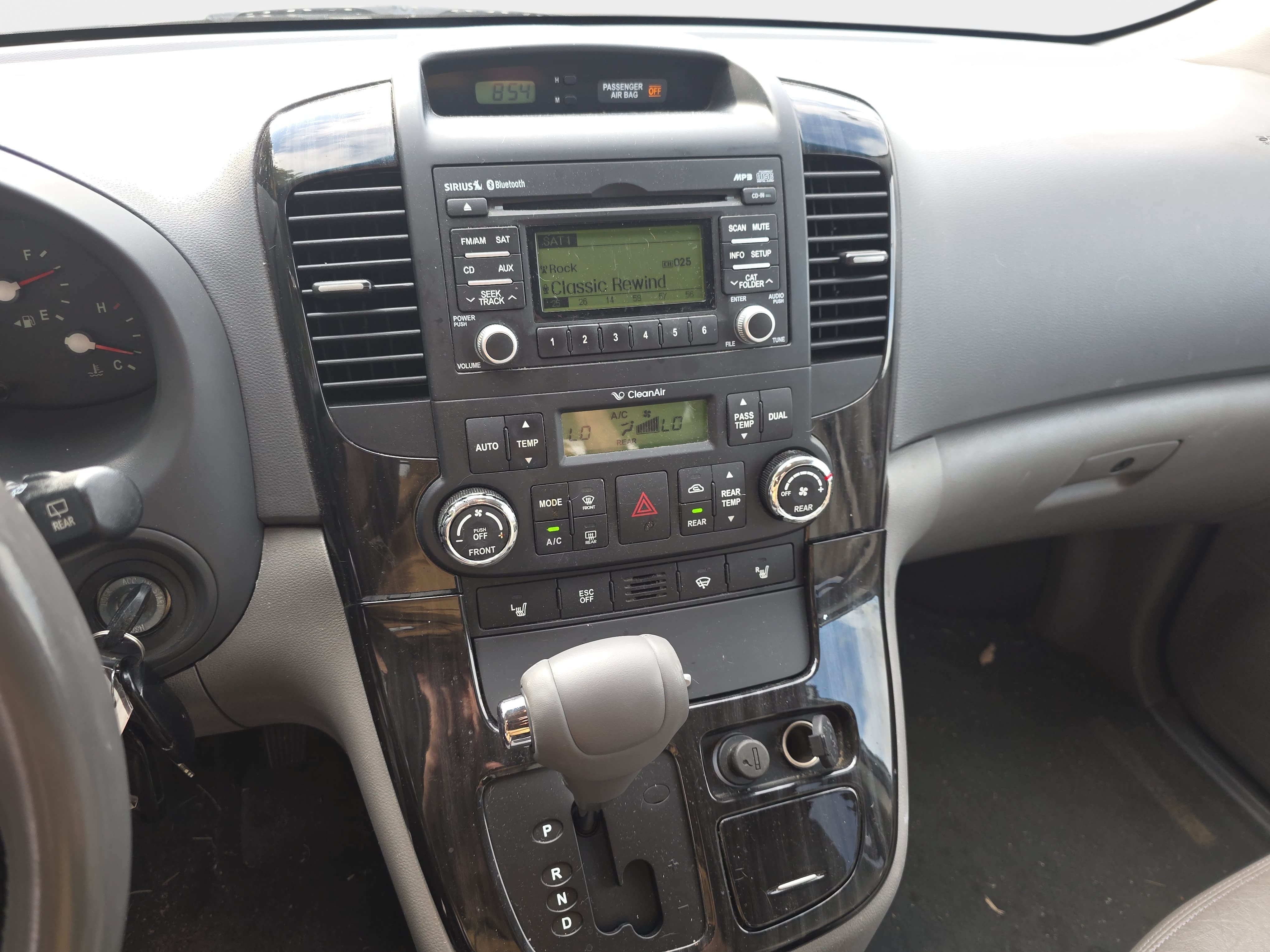 Used 2014 Kia Sedona EX FWD image 6
