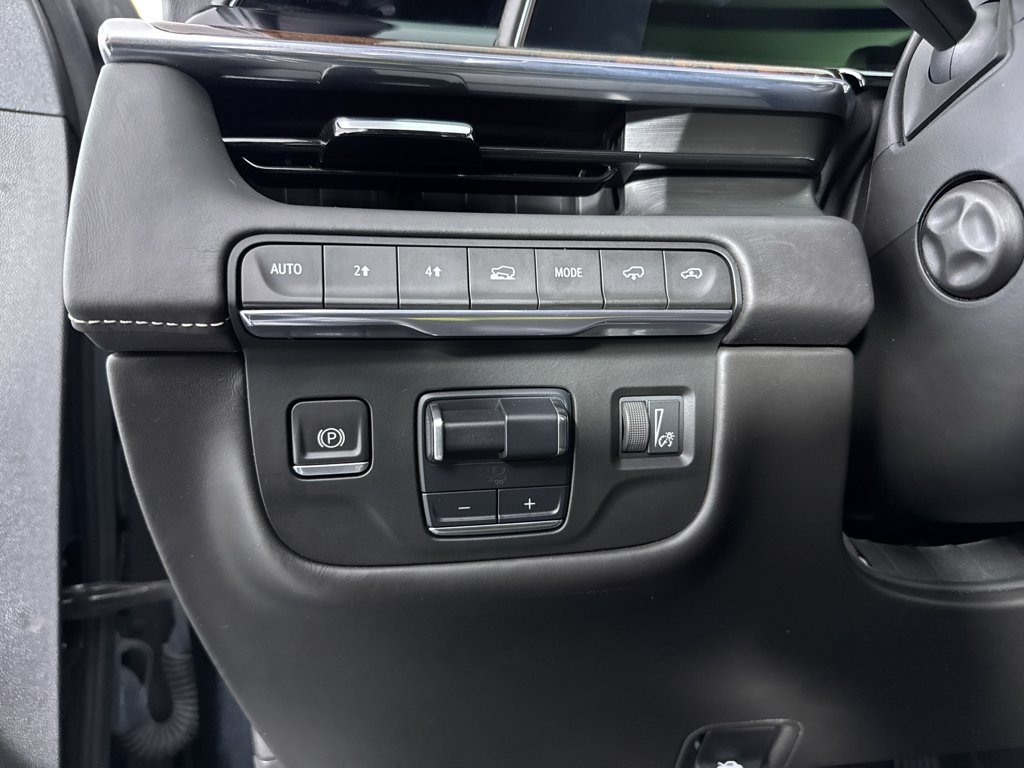Used 2021 Cadillac Escalade Sport Platinum AWD/4WD image 33