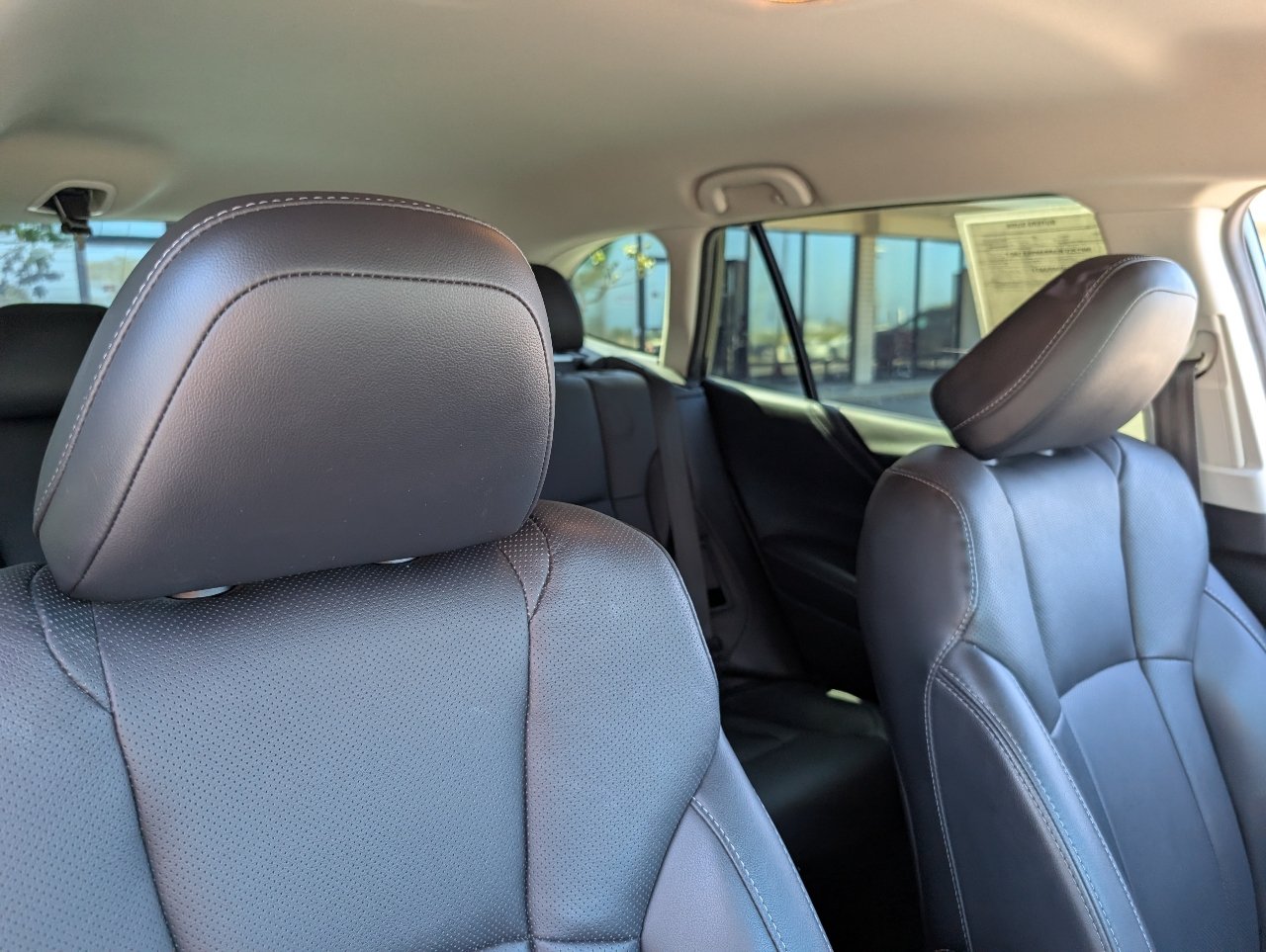 Used 2020 Subaru Outback Limited AWD/4WD image 3