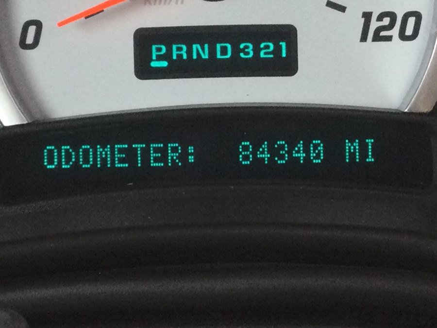 Used 2003 HUMMER H2 w/ Preferred Equipment Group image 25