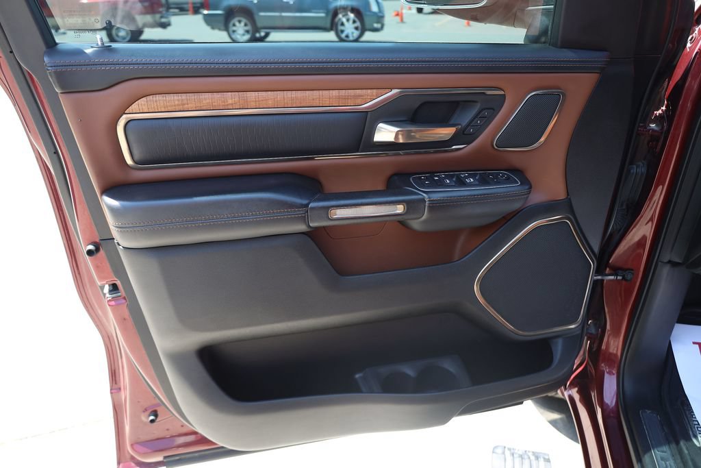 Used 2022 RAM 1500 Limited AWD/4WD image 10
