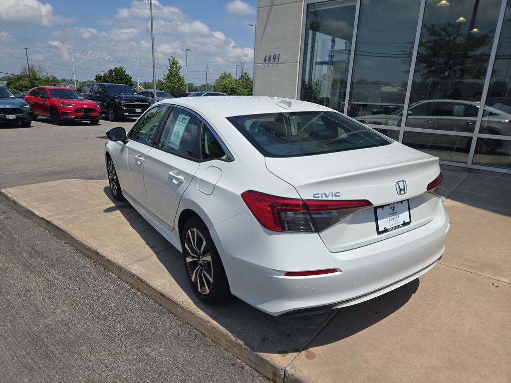 Certified 2024 Honda Civic EX image 5