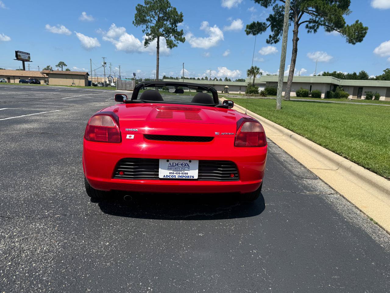 Used 2002 Toyota MR2 RWD image 7