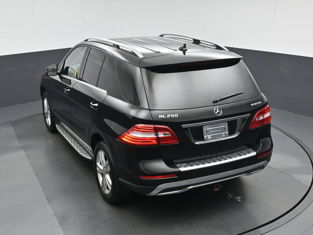 Used 2015 Mercedes-Benz ML 250 BlueTEC 4MATIC image 57