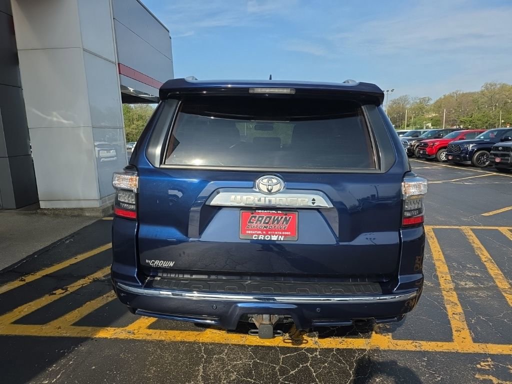 Used 2016 Toyota 4Runner Limited image 4