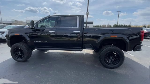 New 2026 GMC Sierra 2500 Denali w/ Denali Reserve Package AWD/4WD image 7