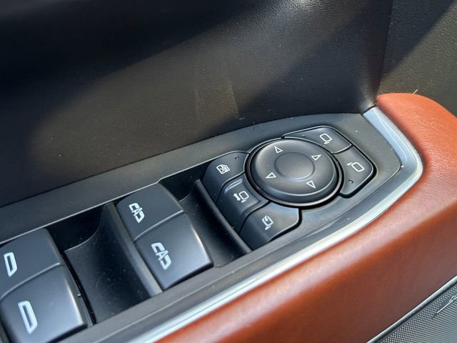 Used 2024 GMC Sierra 3500 Denali Ultimate image 15