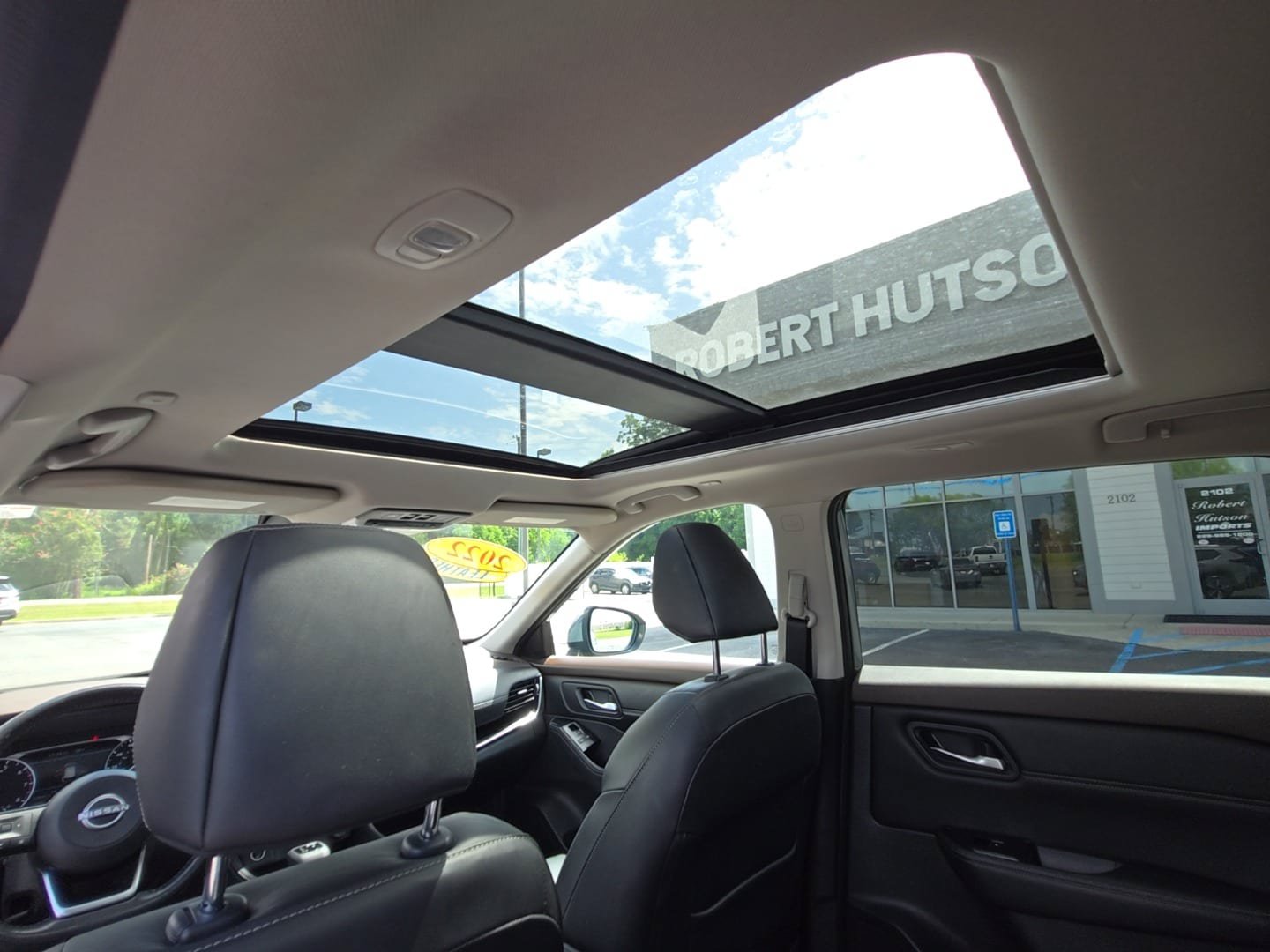 Used 2022 Nissan Rogue SL FWD image 20