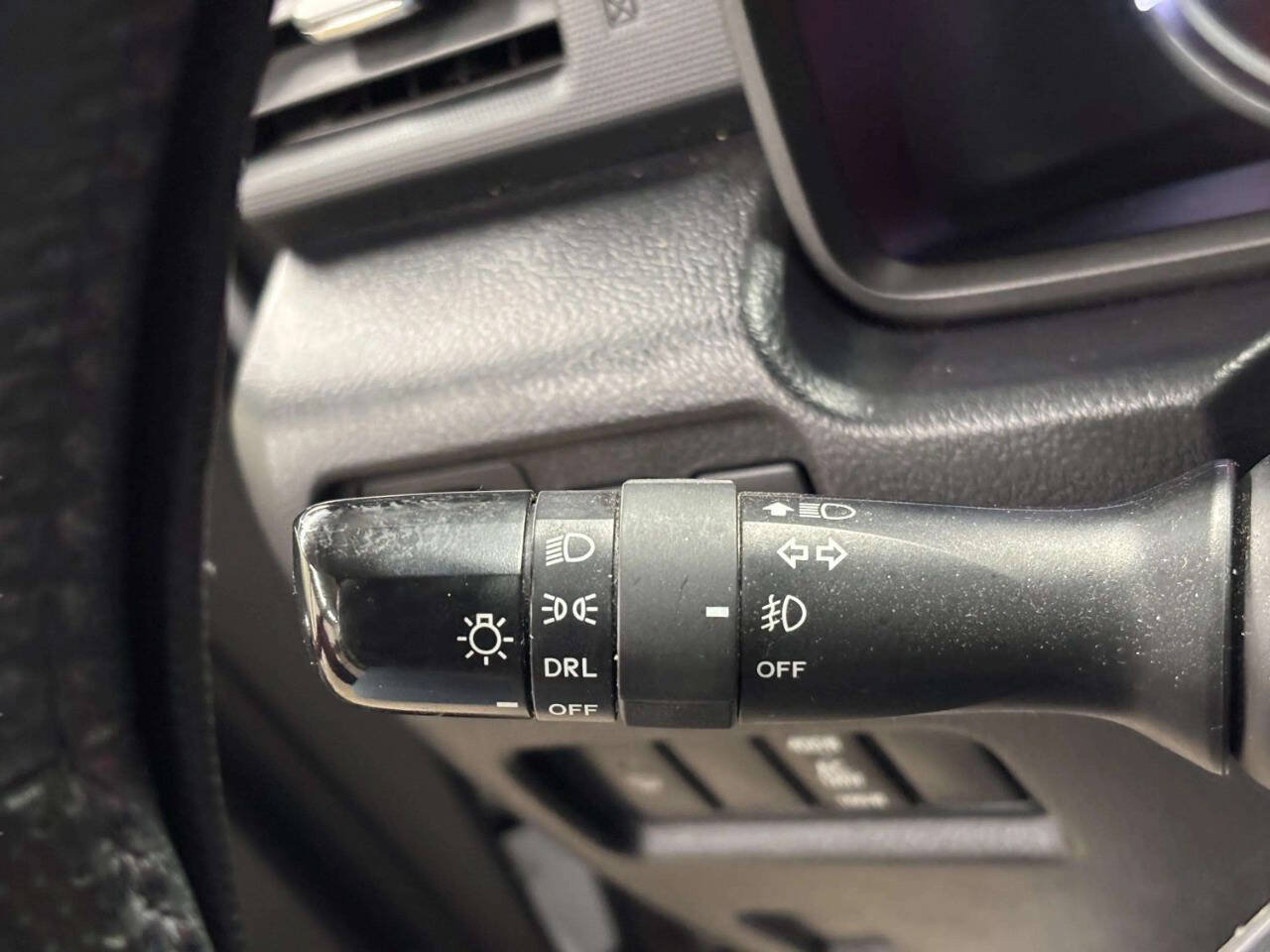 Used 2017 Toyota 4Runner SR5 Premium AWD/4WD image 31