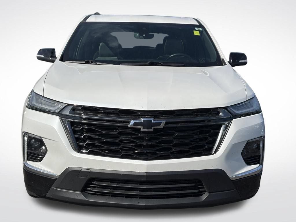 Used 2023 Chevrolet Traverse Premier w/ Redline Edition AWD/4WD image 3