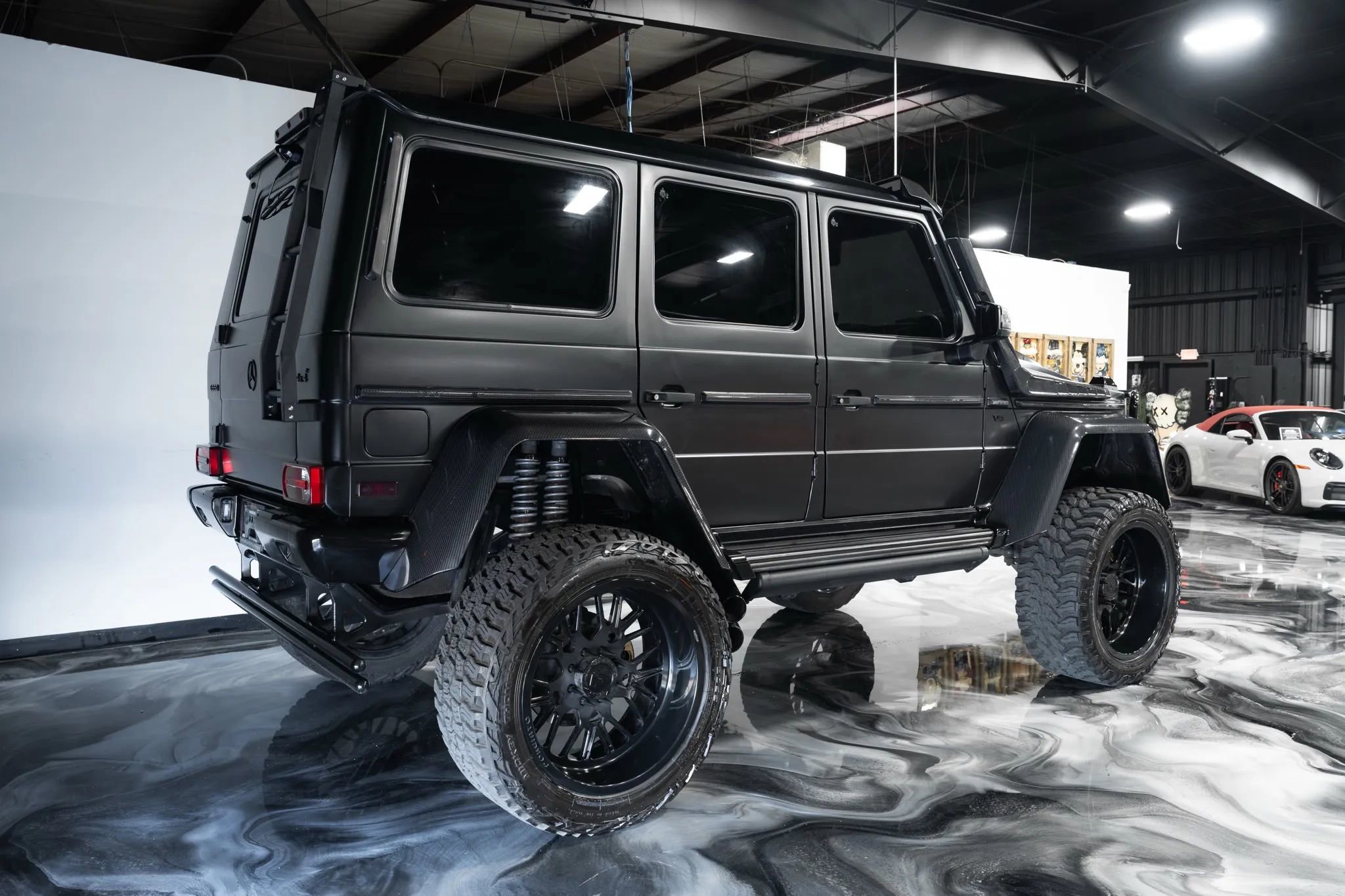Used 2017 Mercedes-Benz G 550 Squared image 9
