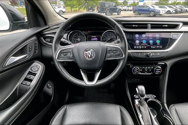 Used 2022 Buick Encore GX Essence w/ Advanced Technology Package FWD image 8