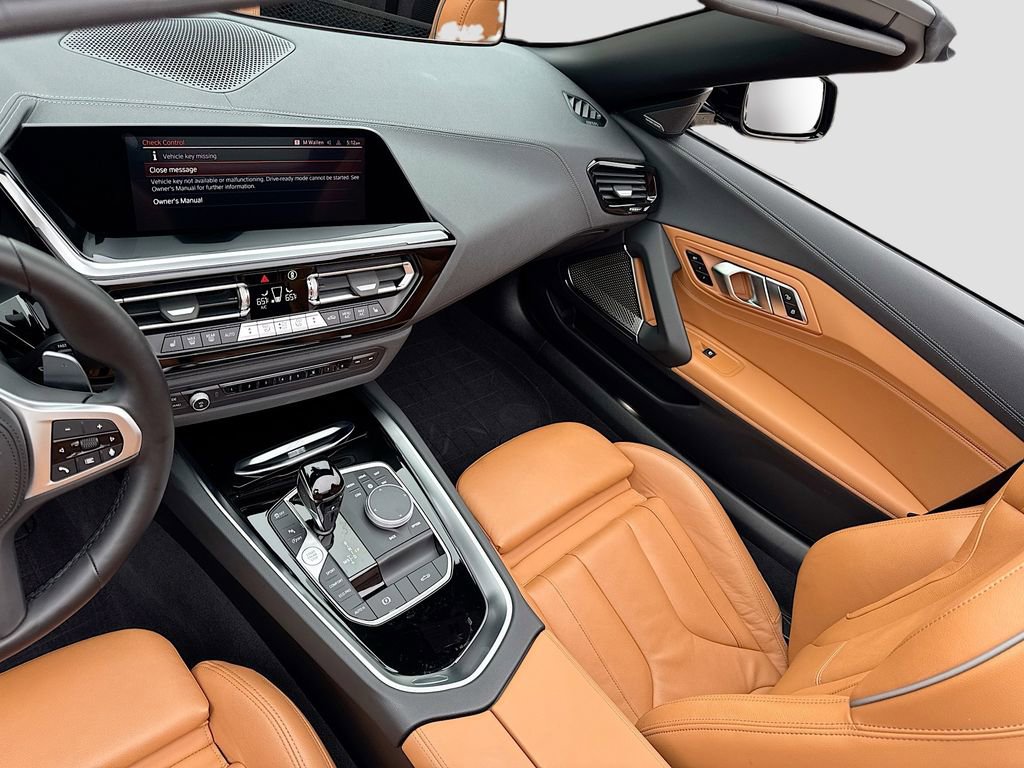 Used 2023 BMW Z4 M40i w/ Premium Package RWD image 30
