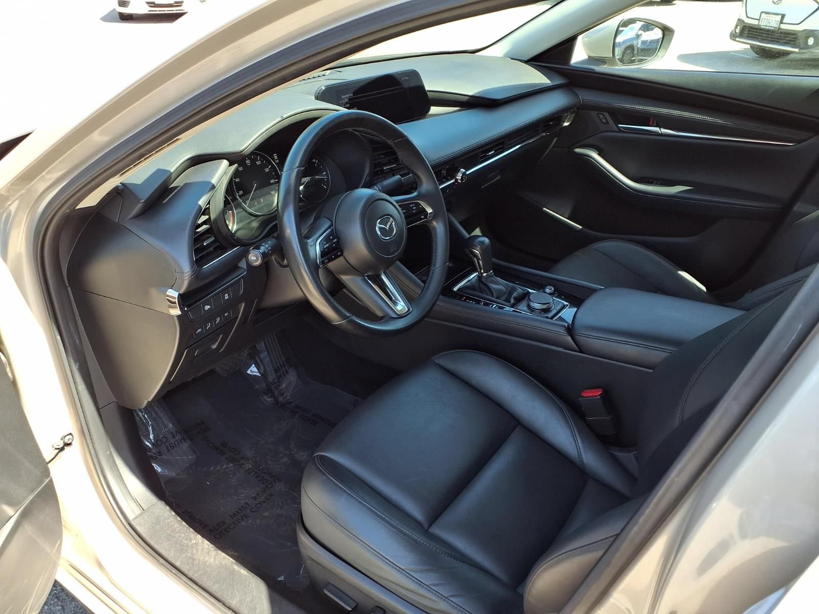 Used 2024 MAZDA MAZDA3 s FWD image 14