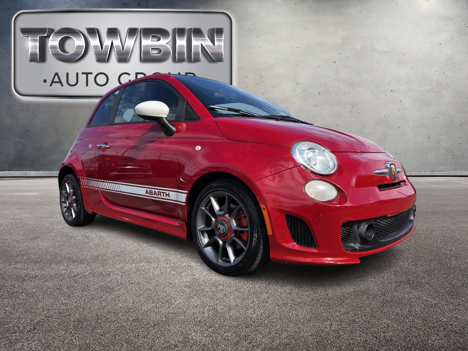 Used 2013 FIAT 500 Abarth image 2