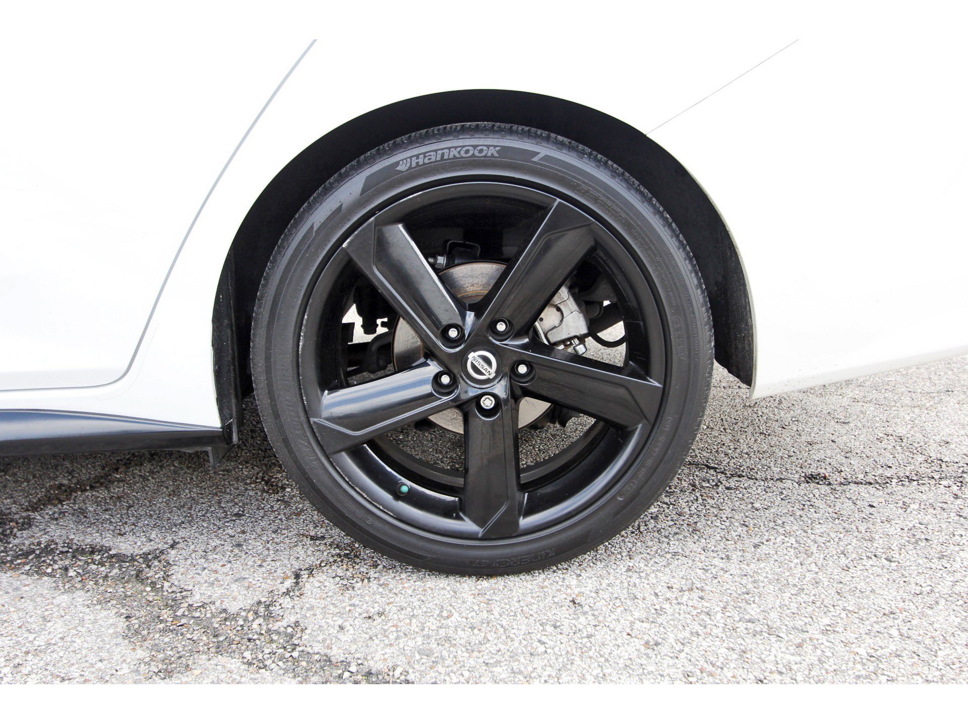 Used 2023 Nissan Sentra SR w/ Midnight Edition Package image 31