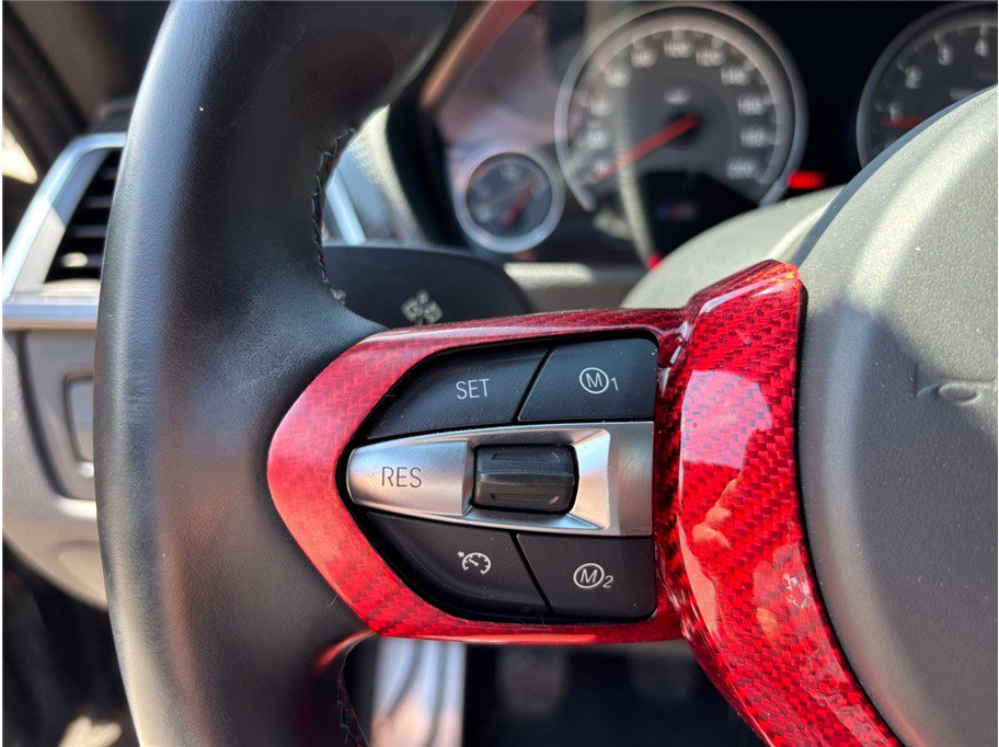 Used 2018 BMW M4 Coupe image 24