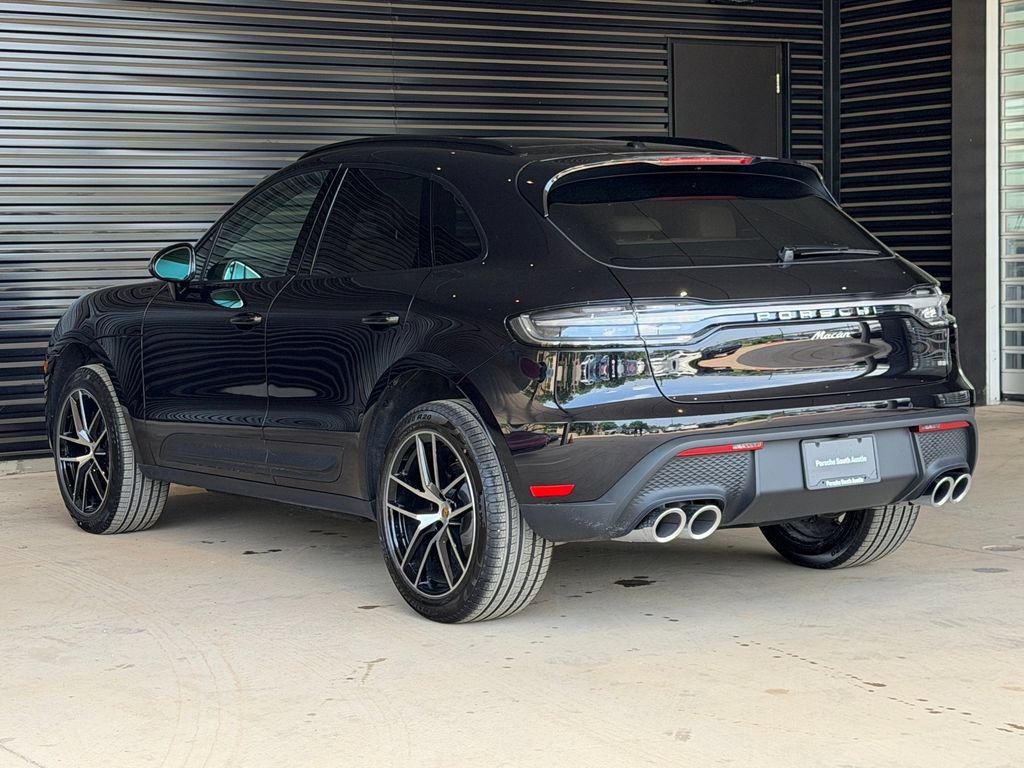 New 2026 Porsche Macan AWD/4WD image 3