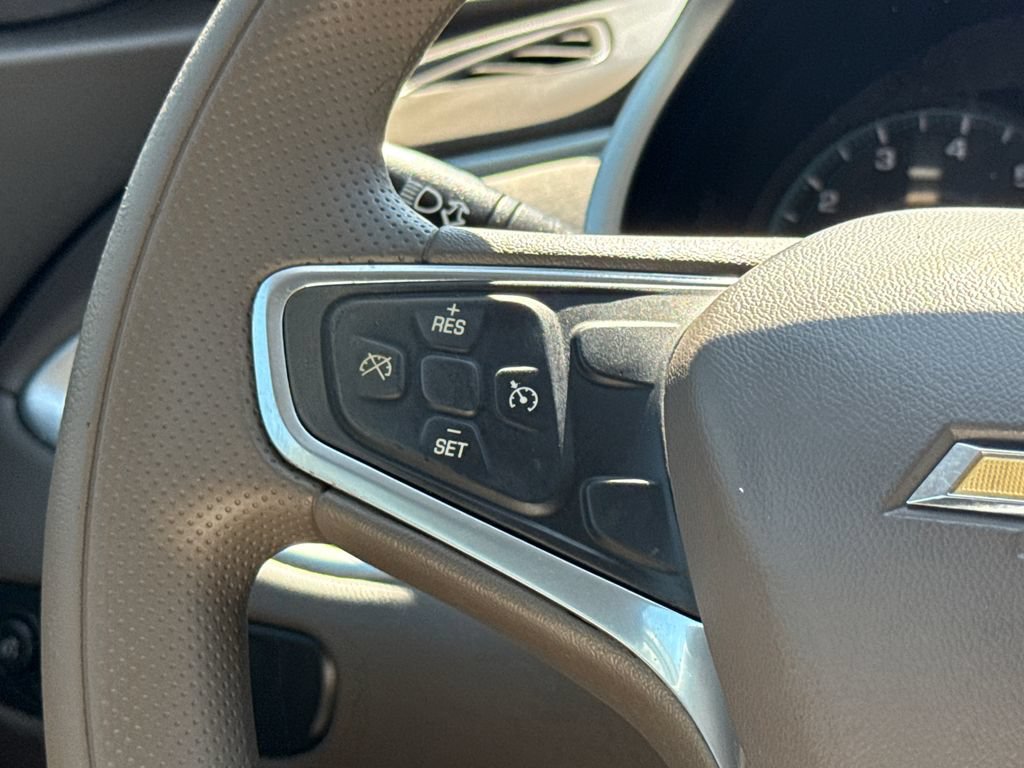 Used 2022 Chevrolet Malibu LS FWD image 28