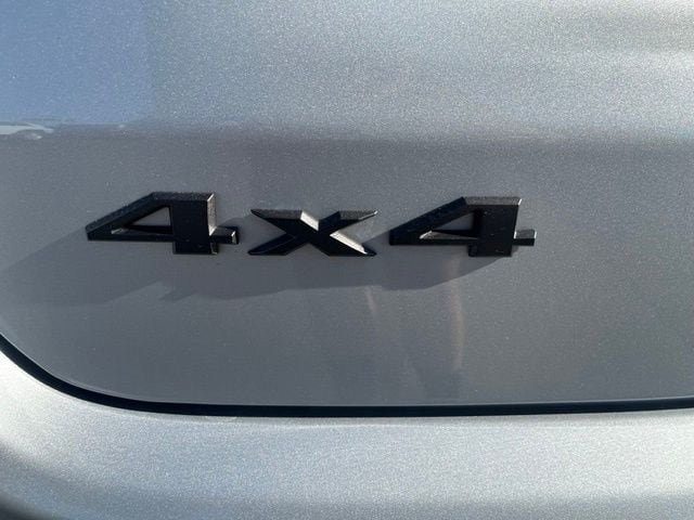 New 2026 Jeep Compass Latitude AWD/4WD image 10