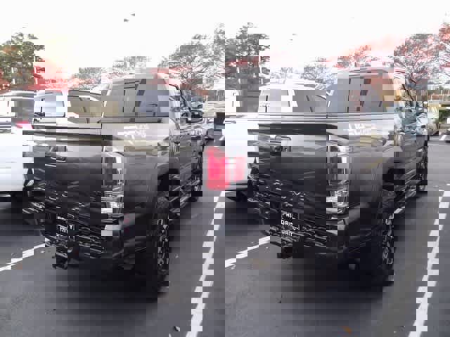 Used 2023 Toyota Tacoma TRD Off-Road image 4