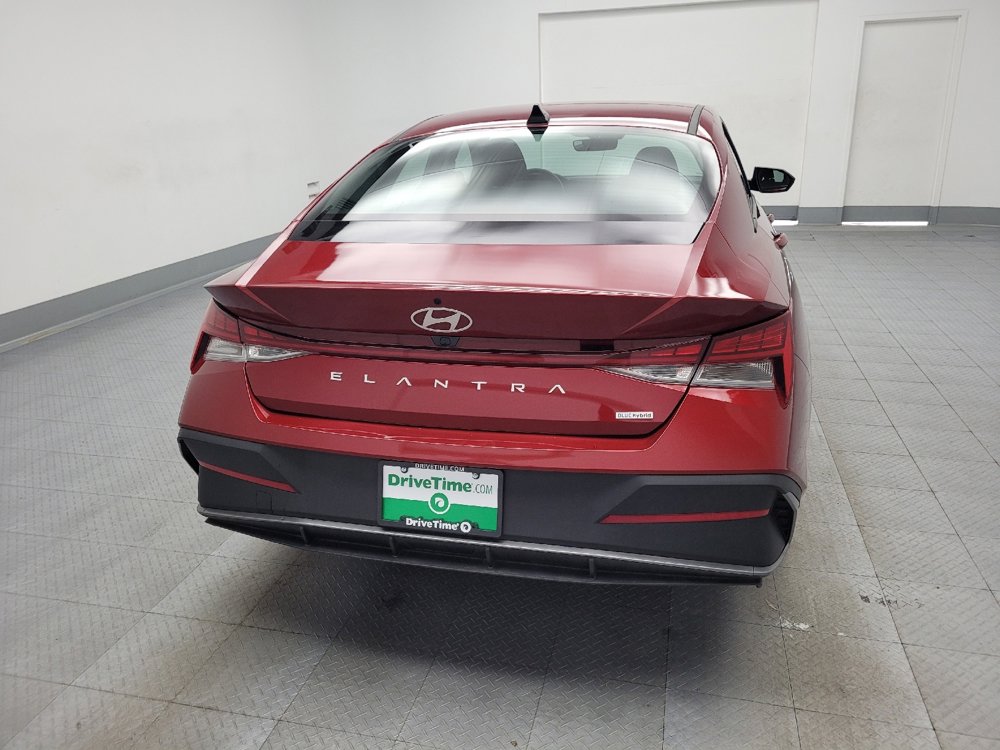 Used 2024 Hyundai Elantra Blue image 7