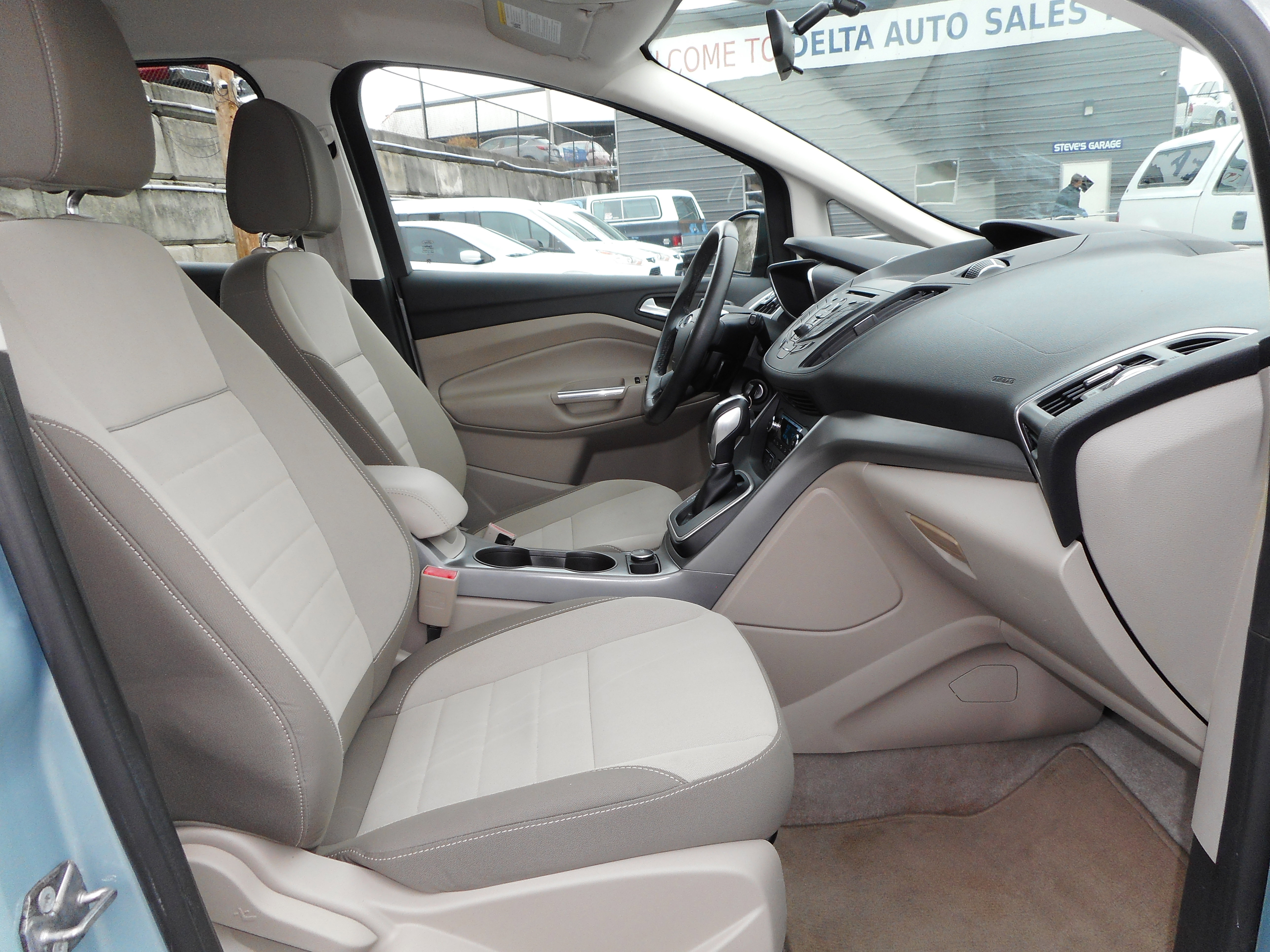 Used 2013 Ford C-MAX SE image 28