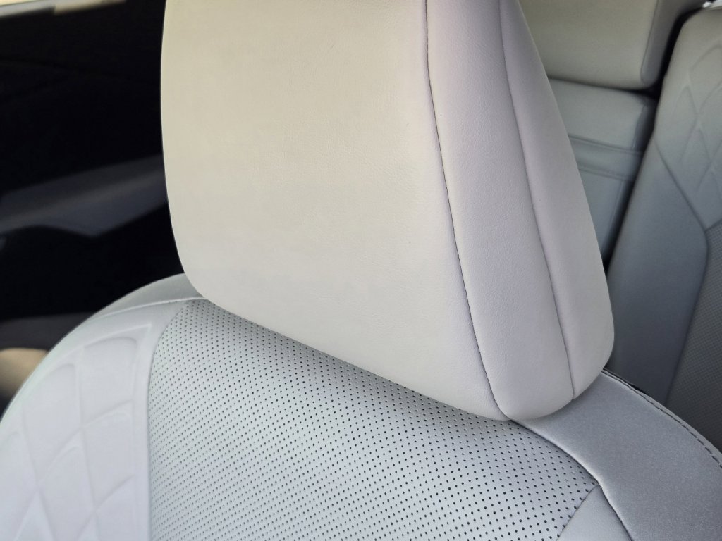 Used 2024 Lexus RX 350 Premium w/ Convenience Package FWD image 16