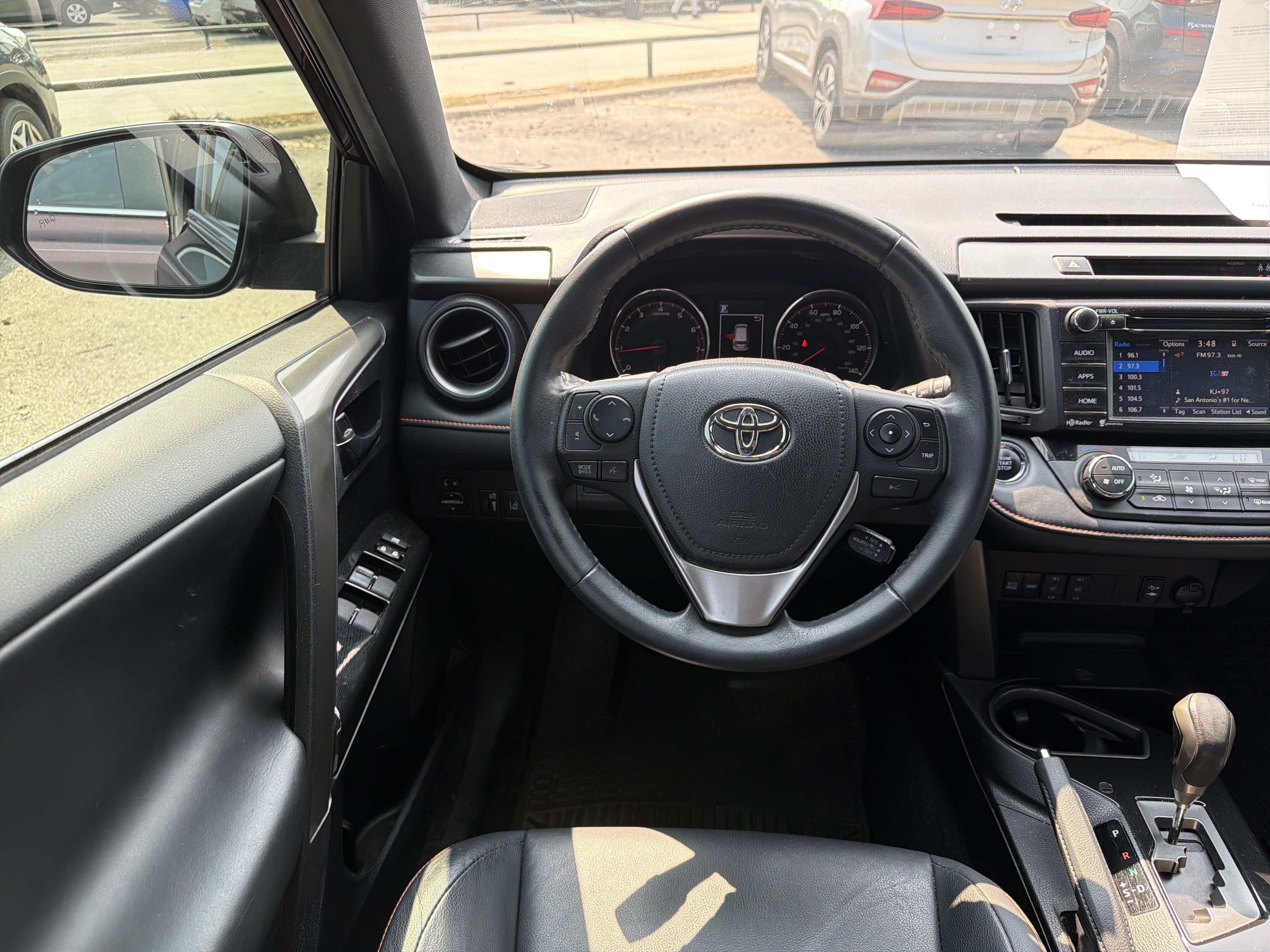 Used 2018 Toyota RAV4 SE w/ Power Extra Value Package FWD image 11