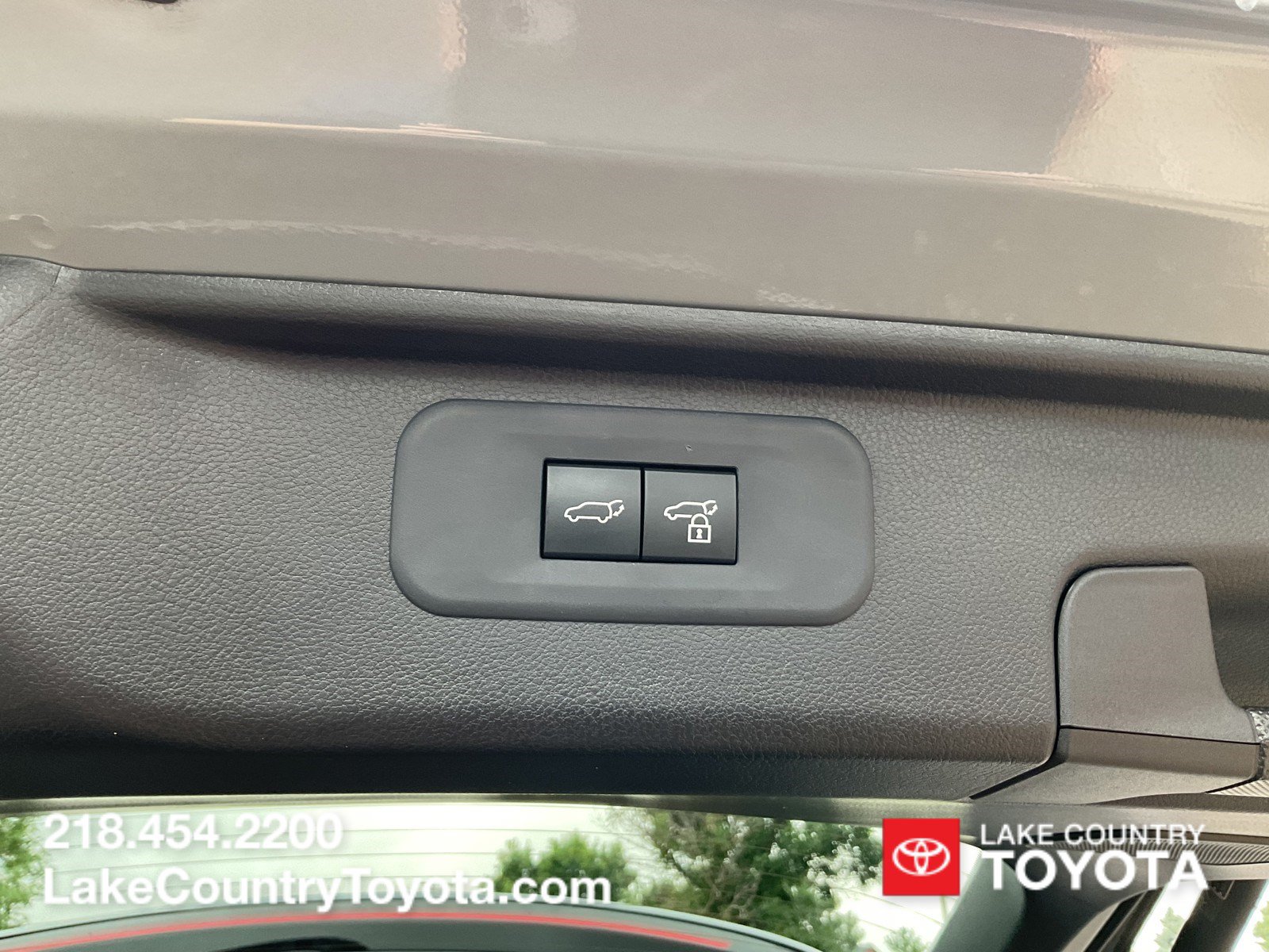 Used 2025 Toyota Grand Highlander AWD Hybrid image 13
