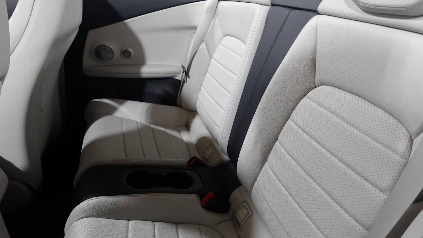 Used 2017 Mercedes-Benz C 300 Cabriolet image 69