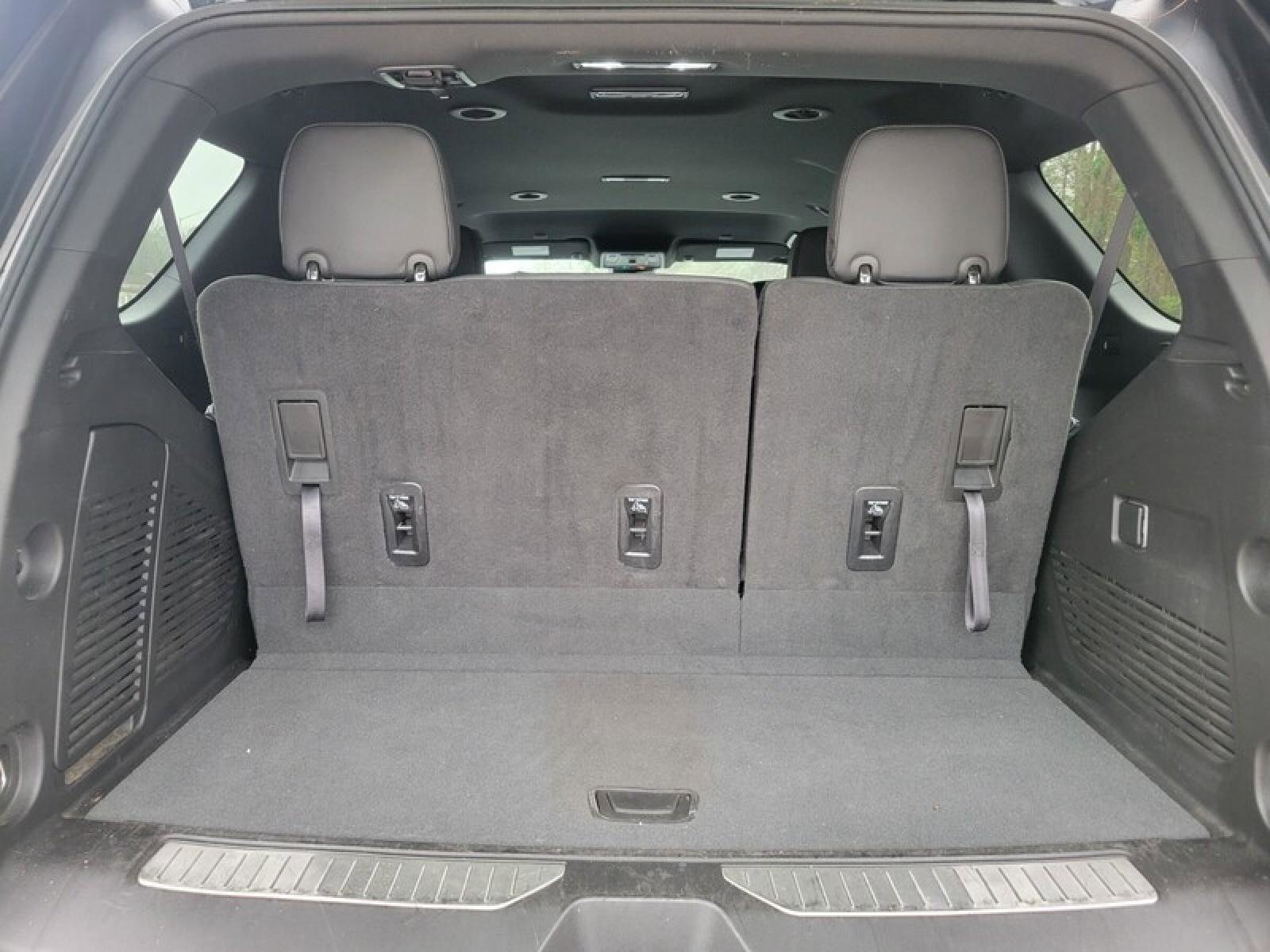 Used 2023 Chevrolet Tahoe RST image 7