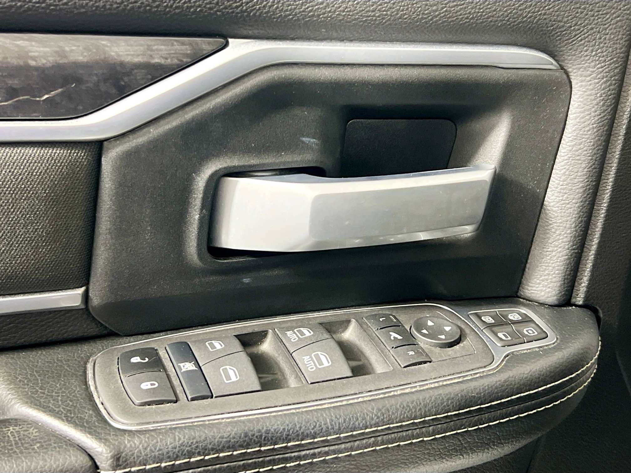 Used 2024 RAM 3500 Big Horn image 10