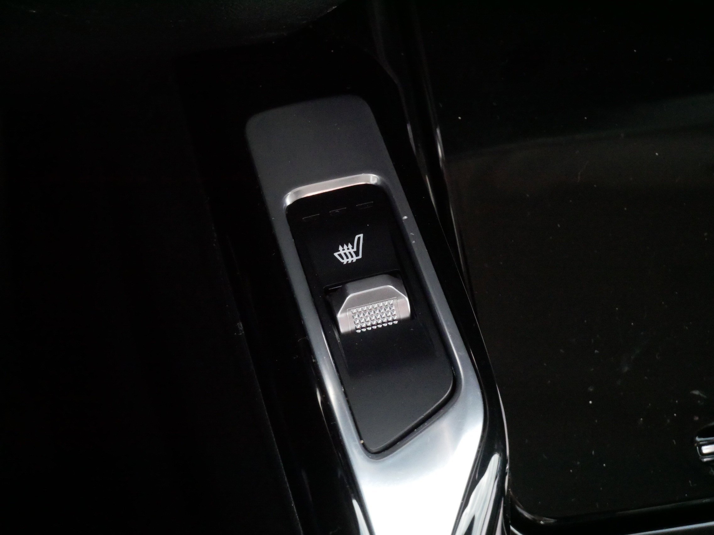 Used 2023 Kia Sorento SX AWD/4WD image 28