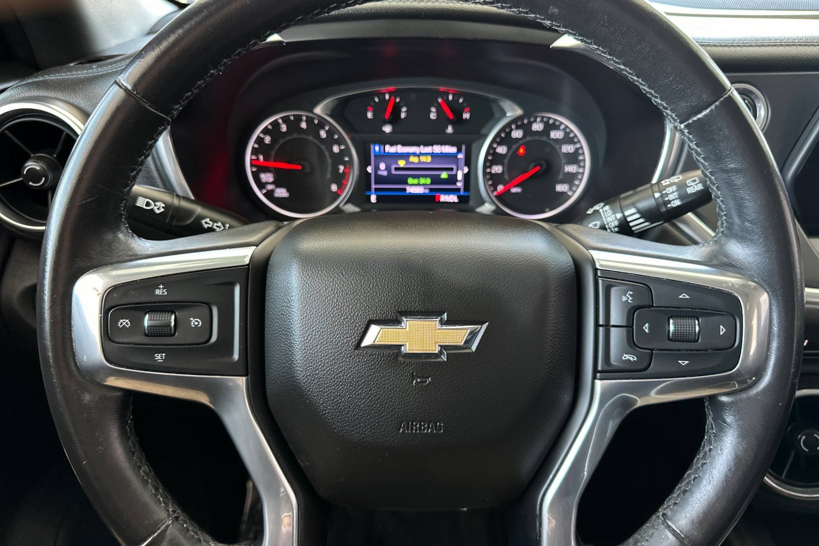 Used 2019 Chevrolet Blazer LT FWD image 30