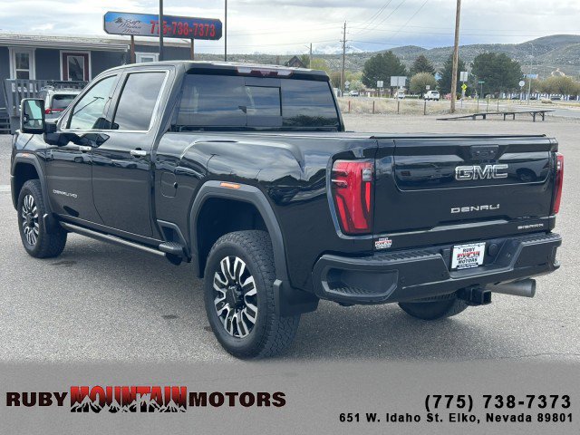 Used 2024 GMC Sierra 3500 Denali Ultimate image 5