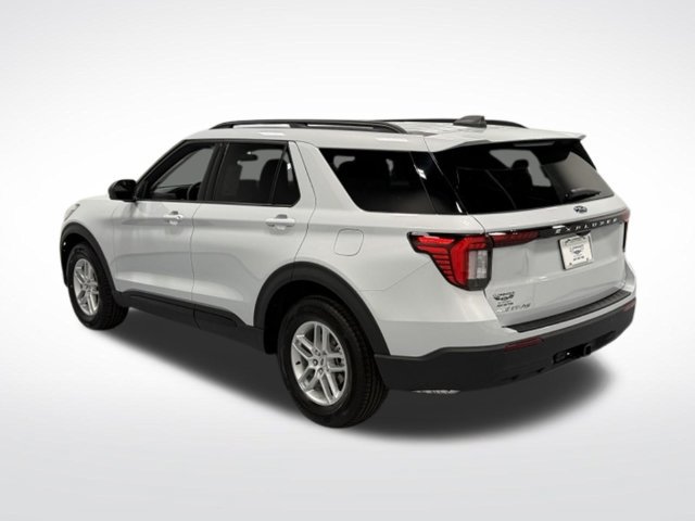 New 2026 Ford Explorer Active RWD image 6