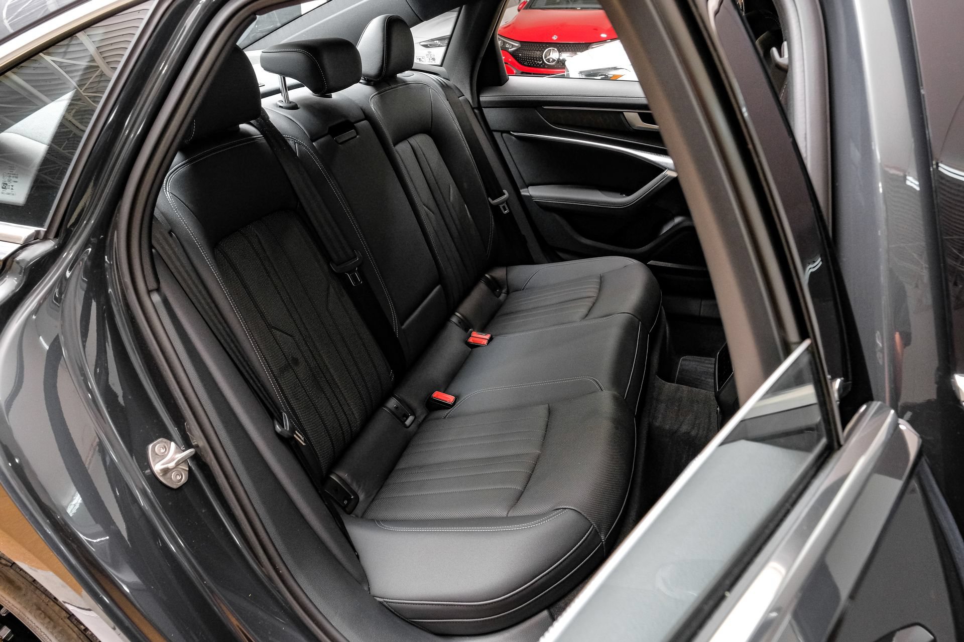 Used 2023 Audi A6 Premium Plus w/ Premium Plus Package AWD/4WD image 36