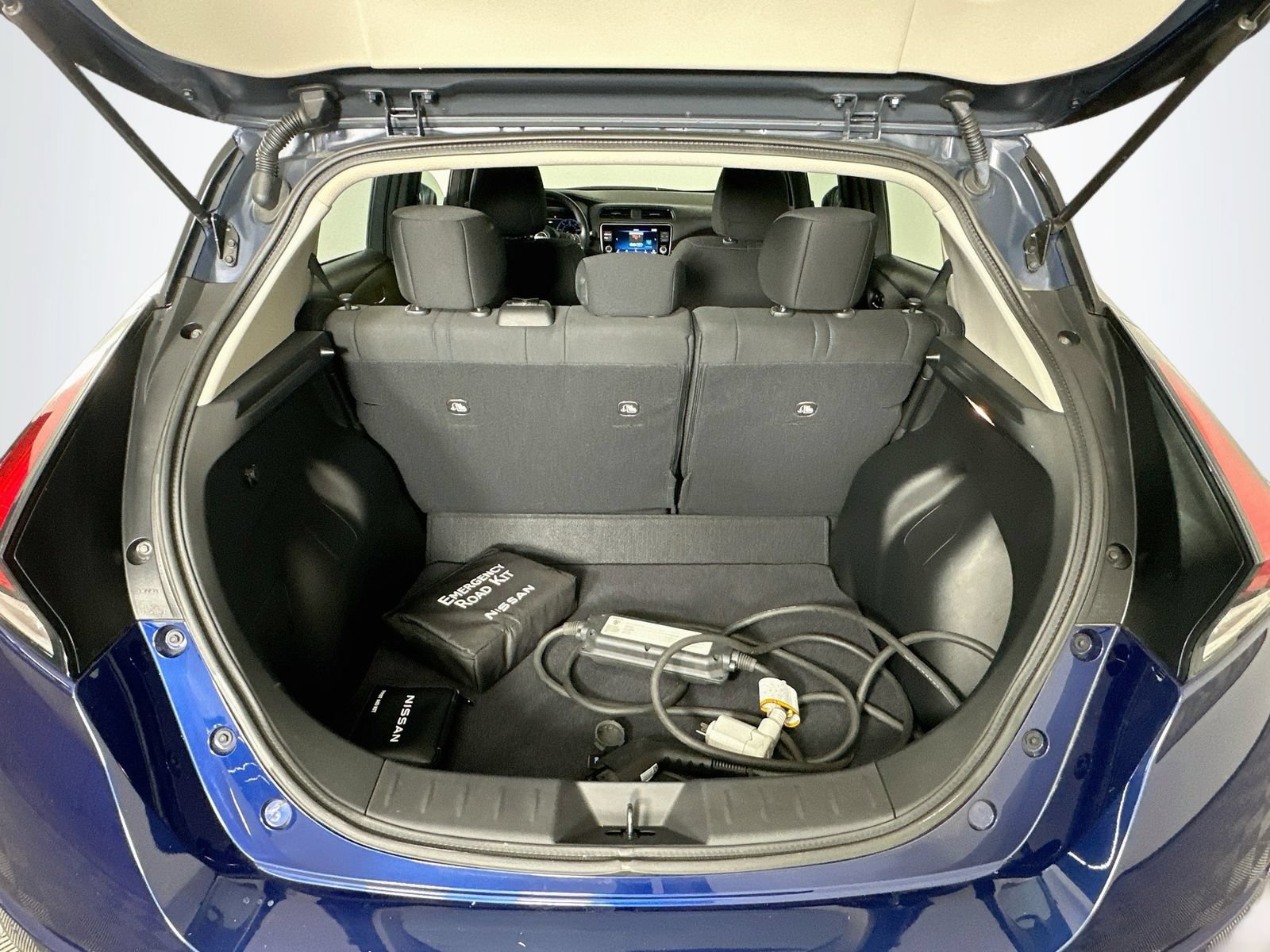 Used 2023 Nissan Leaf S FWD image 23