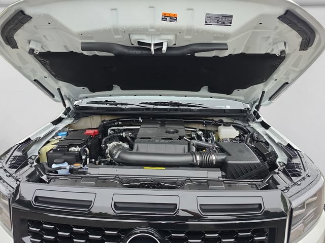 New 2026 Nissan Frontier SV AWD/4WD image 19
