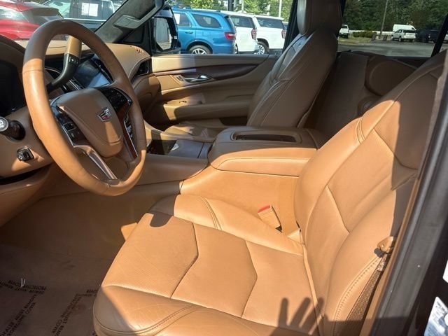 Certified 2017 Cadillac Escalade Platinum AWD/4WD image 9