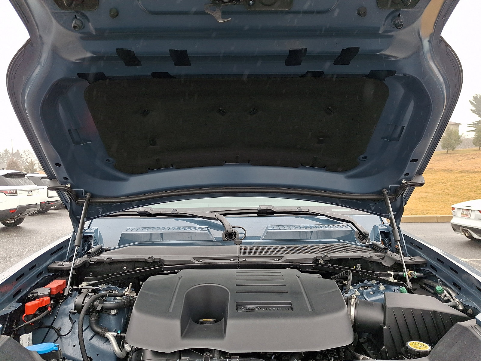 Used 2025 Land Rover Defender 110 S image 27