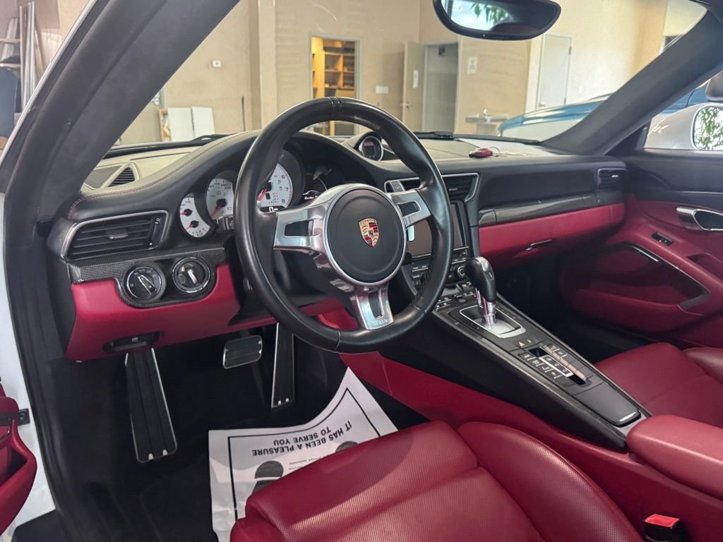 Used 2014 Porsche 911 Turbo S image 6