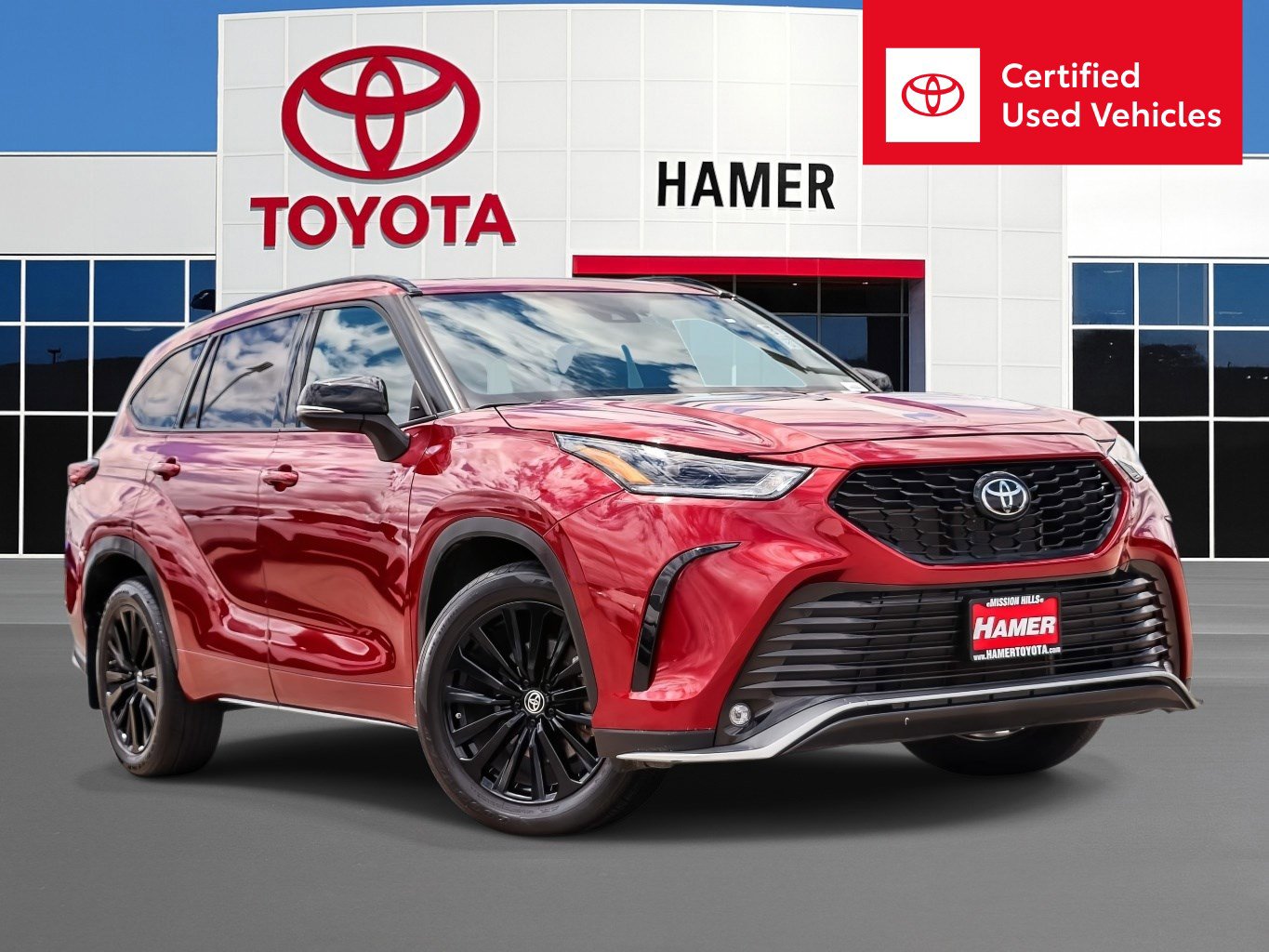 Certified 2024 Toyota Highlander XSE FWD video 1