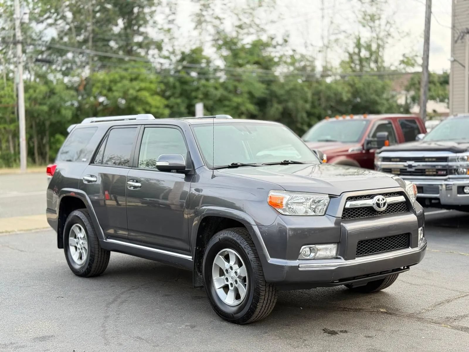 Used 2013 Toyota 4Runner SR5 w/ Convenience Pkg AWD/4WD image 3