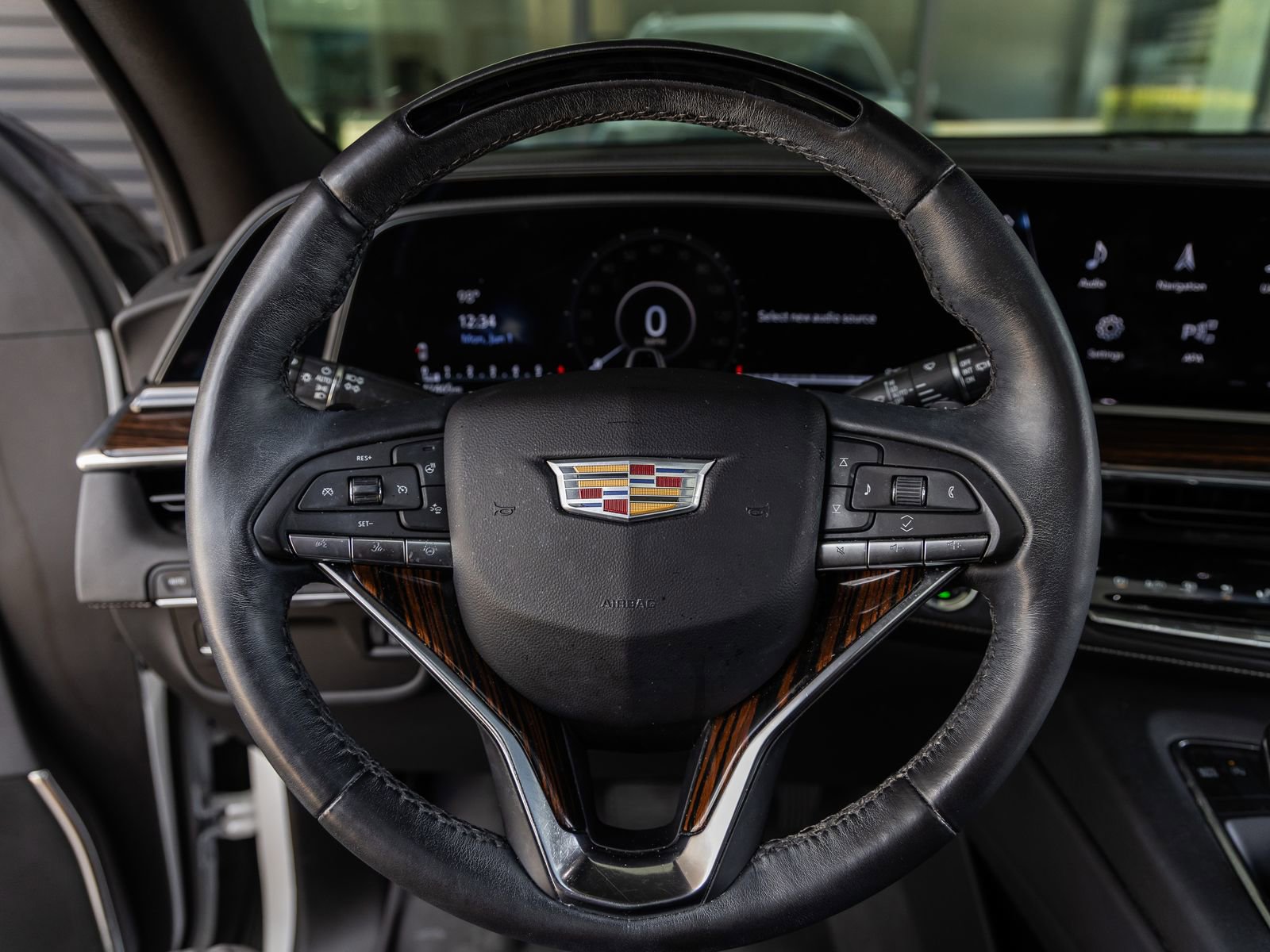 Used 2023 Cadillac Escalade Premium Luxury w/ LPO, Floor Liner Package AWD/4WD image 23